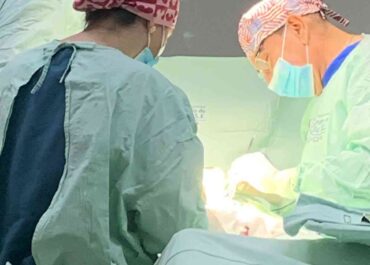 Urólogo cirujano en Colombia: Cirugía de Próstata en Pacientes Mayores